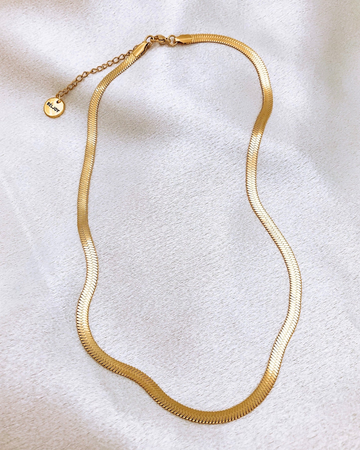 Lyra Herringbone Necklace - Gold